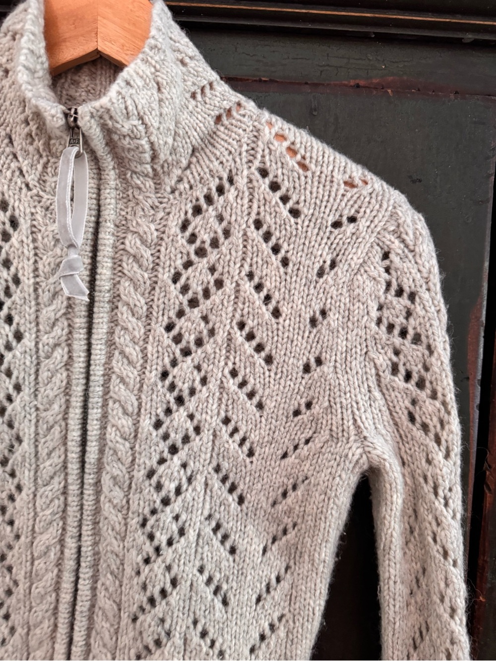 VTG Y2K Abercrombie & Fitch Pointelle Lambswool Zip Cardigan Sweater Small - Picture 3 of 14